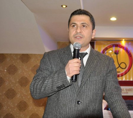 Deva Derneği'nden sağlık çalışanlarına yemekli bayram kutlaması