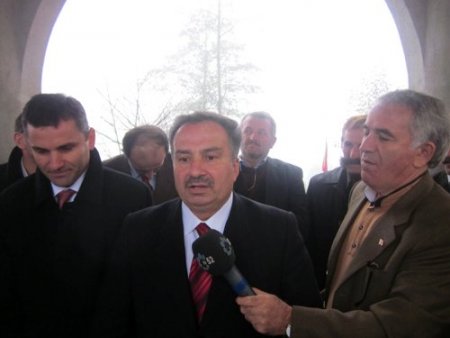 Devecik beldesinin yol sorunu çözülüyor