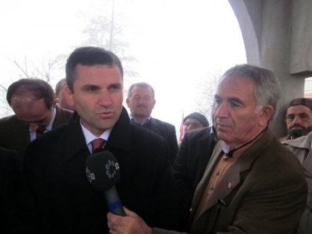 Devecik beldesinin yol sorunu çözülüyor