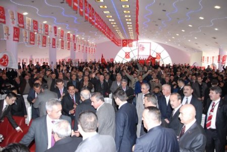Devlet Bahçeli, Hükümete Ve Medyaya Yüklendi