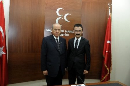 Devlet Bahçeli, ülkücü işçilerle görüştü