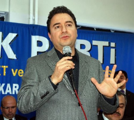 Devlet Bakanı Babacan: Milliyetçilik Laf İle Değil İcraat İle Olur