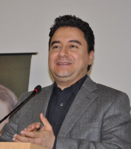 Devlet Bakanı Babacan: Muhaletefin Vaatlerinde Çarpma, Çıkarma Ve Toplama Diye Bir Şey Yok