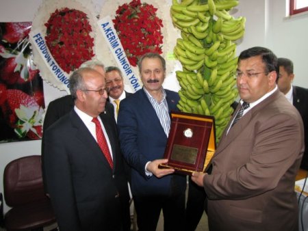 Devlet Bakanı Çağlayan: Anamur Muzunu İthal Muz Karşısında Ezdirmeyeceğiz