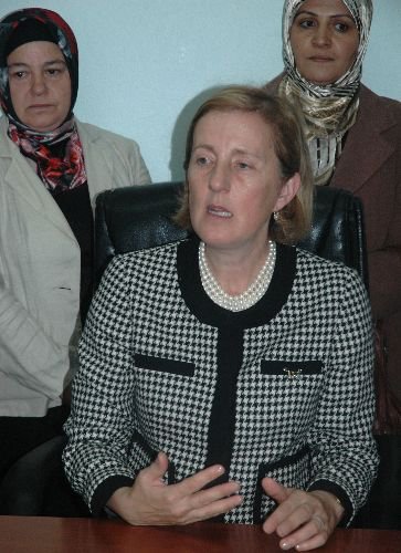 Devlet Bakanı Kavaf: Parti Teşkilatı Vücudun Kılcal Damarları Gibidir