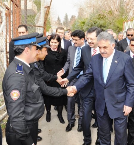Devlet Bakanı Ve Başbakan Yardımcısı Hayati Yazıcı Suriye’de