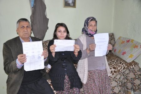 Devlet yardımlarından faydalanamayan aile, bağlanan maaşın kesilmesini istiyor