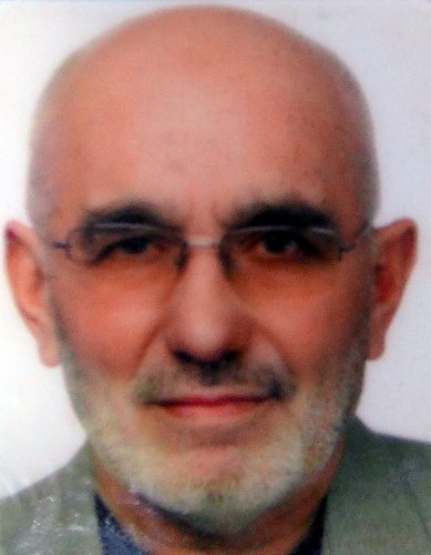 Devrilen kamyonetin altında kalarak hayatını kaybetti