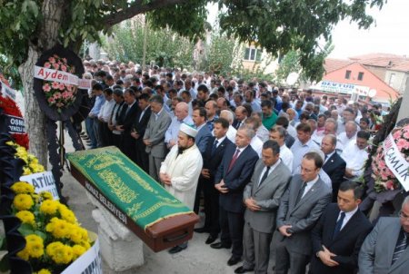 DGC Başkanı Varol’un annesi toprağa verildi