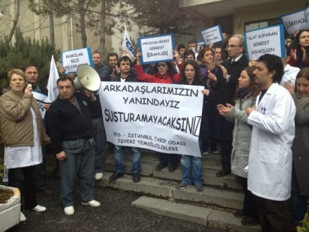 DHKP-C'den gözaltına alınan sağlık personeli için eylem yaptılar