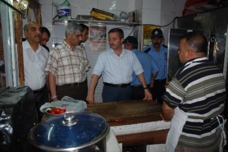 Diad Muhtaç Ailelere 100 Tl'lik Hediye Çeki Veriyor