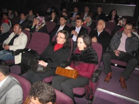 Dikmen: Girişimcilik düşünsel emeğin ekonomik bir değere dönüşmesidir