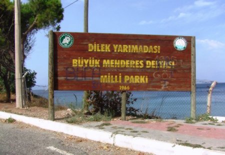 Dilek Yarımadası Millî Parkı kendi ziyaretçi rekorunu kırdı