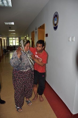 Dilenci zabıtayı görünce ayaklandı