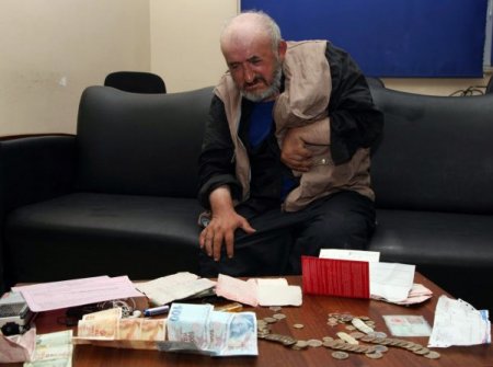 Dilenmek için hızlı trenle her gün Ankara’dan Eskişehir’e geliyor