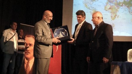 Dilipak: Her kadın ve erkek bir başka kadının eseridir