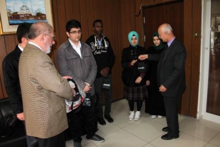 Din Görevlileri Derneği başarılı öğrencileri ödüllendirdi