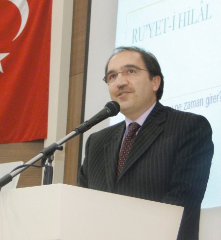 Din görevlilerine güncel dini meseleler konferansı