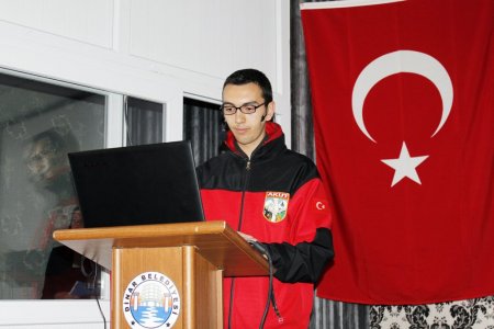 Dinar MYO'da arama kurtarma ve nevruz konulu panel düzenlendi