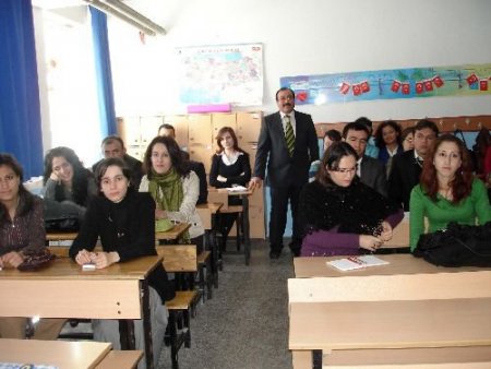 Dinar'da Genç Öğretmenler Adaylıklarının Kalkması İçin Eğitime Alındı