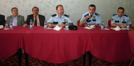 Dinar'da Huzur Toplantısı