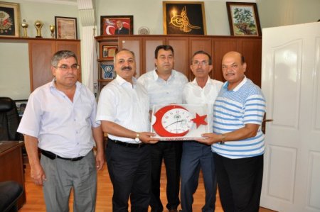 Dinçer: Gülnar Esnafı Kendini Yalnız Hissetmesin