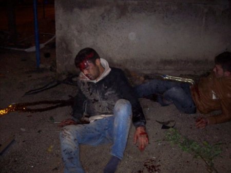 Direğe çarpan otomobil ikiye bölündü: 2 ölü, 2 yaralı