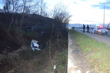 Direksiyon hakimiyetini kaybeden sürücü şarampole yuvarlandı: 1 ölü