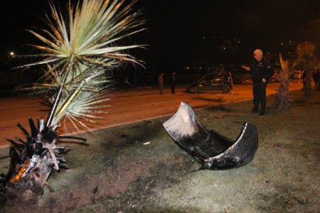 Direksiyon hâkimiyetini kaybeden sürücü takla atarak karşı yöne geçti