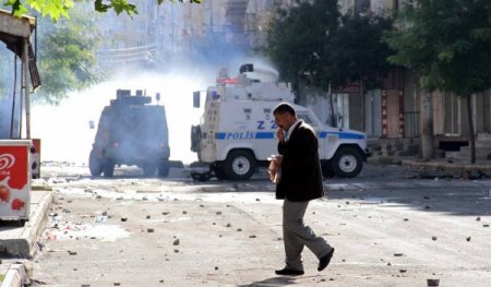 'Direniş' çağrısı Güneydoğu'yu karıştırdı