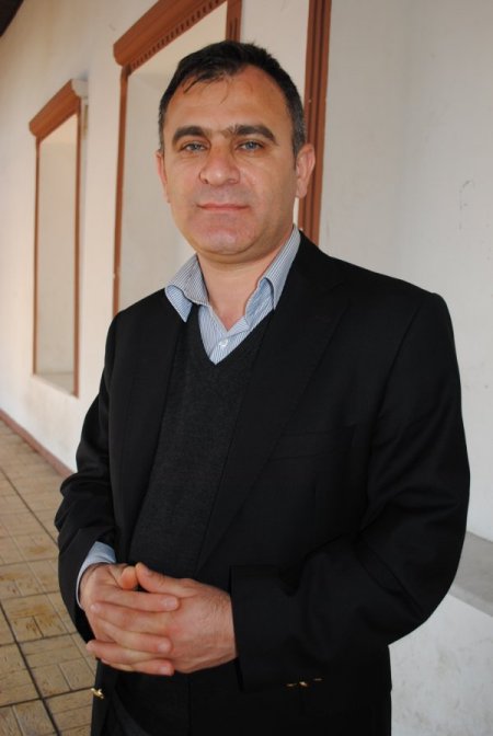 "Diş Fırçalama Alışkanlığı Kazanmada En İyi Rol Model Anne Ve Baba"