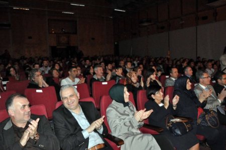 'Dişi Horoz' büyük alkış aldı