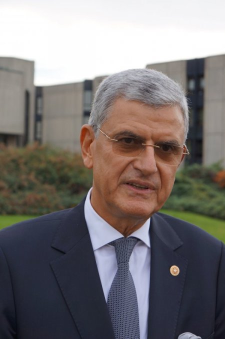 Dışişleri Komisyonu Başkanı Bozkır: Bu bir savaş tezkeresi değildir