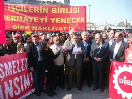 Disk Üyeleri, Toplu İş İlişkileri Yasa Tasarısı'nı Protesto Etti