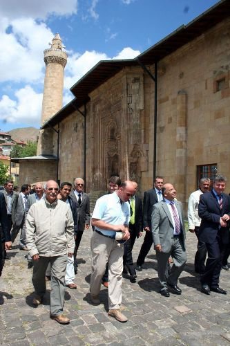 Divriği Ulu Camii'nde Restorasyon Devam Ediyor