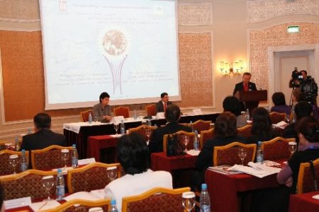 Diyalog Avrasya Platformu Astana'da 'aile Ve Toplum' Konferansı Düzenledi