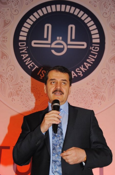 Diyanet, turistik bölgelerde 250 cami rehberi istihdam edecek