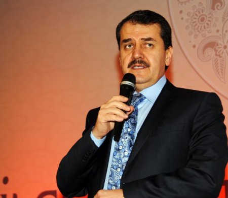 Diyanet, turistik bölgelerde 250 cami rehberi istihdam edecek