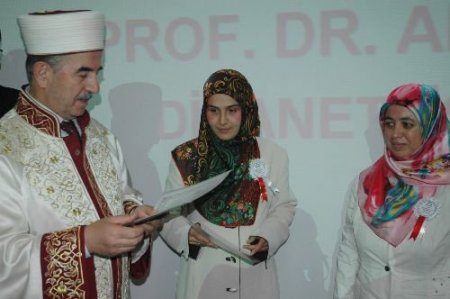 Diyanet İşleri Başkanı Bardakoğlu: Dindarlık Sadece Bilgi Ve Duygudan İbaret Değil