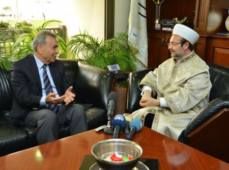 Diyanet İşleri Başkanı Görmez, Başkan Kocaoğlu’nu ziyaret etti