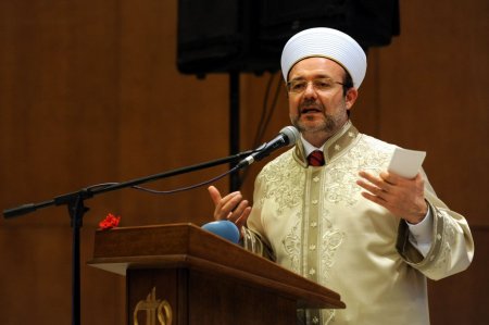 Diyanet İşleri Başkanı Görmez: Her evi, huzur evi yapalım