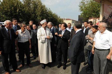 Diyanet İşleri Başkanı Görmez: Türkiye'deki camilerde mimari sorunu var