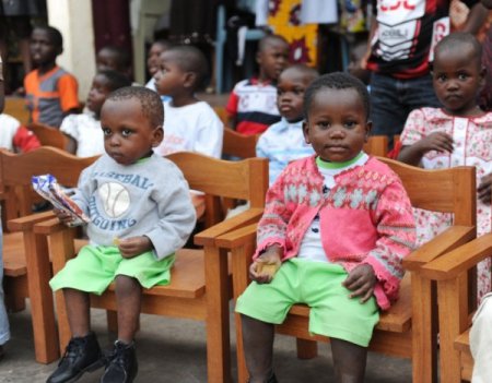 Diyanet İşleri Başkanı Görmez’den Kamerun’da yetimhane ziyareti