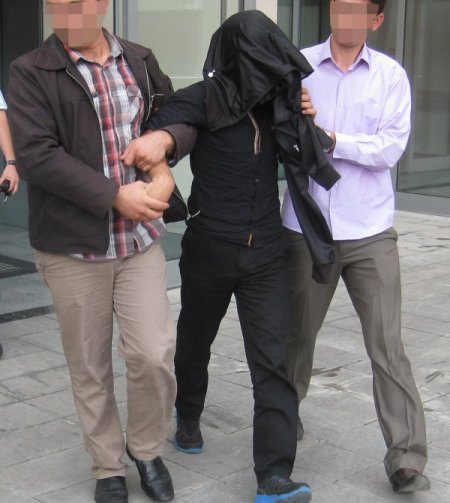 Diyarbakır-İstanbul arasındaki esrar sevkiyatı polise takıldı