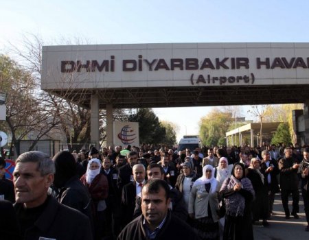 Diyarbakır Milletvekili Elçi’nin cenazesi memleketine uğurlandı