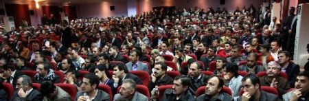 Diyarbakır Milletvekili Kurt: Avuçlarınızdaki Et Değil Yüreklerinizdir