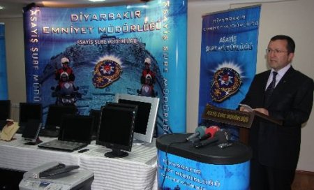 Diyarbakır Polisi, 104 Hırsızlık Olayını Aydınlattı