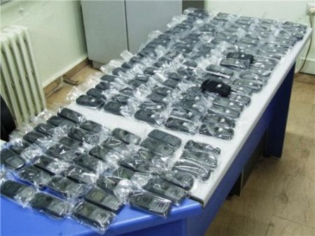 Diyarbakır Polisinden Cep Telefonu Operasyonu