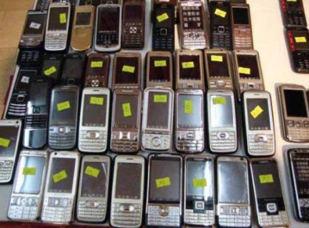 Diyarbakır Polisinden Kaçak Cep Telefonu Operasyonu