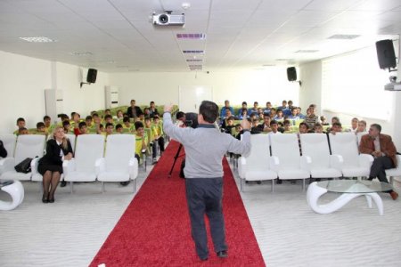 Diyarbakır'da beden dili semineri